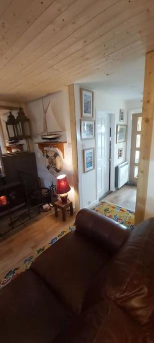 Captain Tom'S. A Cosy Wee House In Lochinver . Лохинвер Экстерьер фото